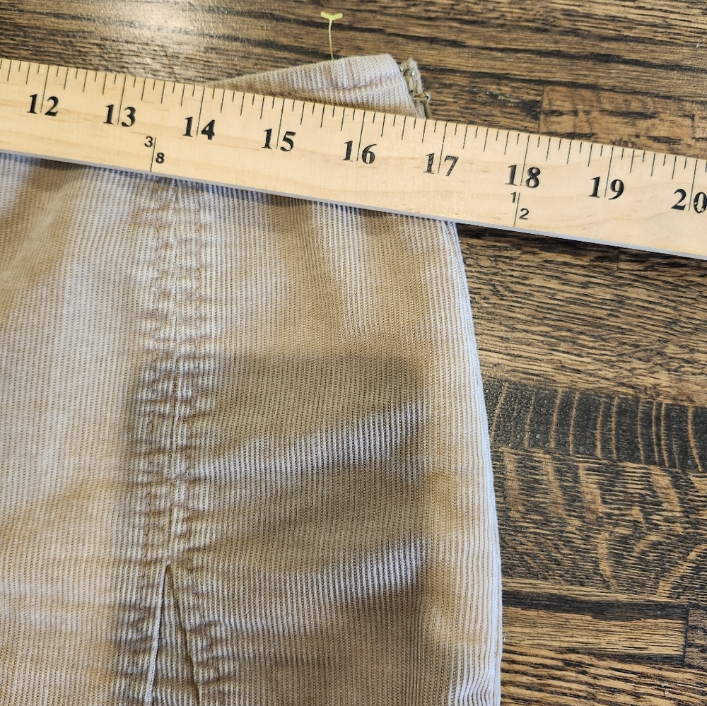 Gap Stretch Tan A-Line Flounce Paneled  Corduroy Skirt Size 10 - Picture 4 of 6